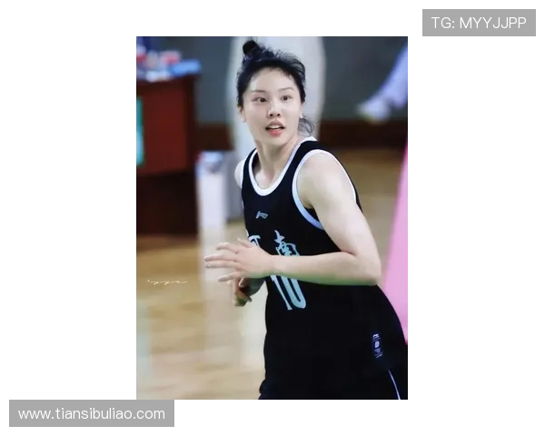 张茹坦言女篮仍有诸多问题期待以新团队凝聚力量带动年轻球员成长 张茹坦言女篮仍有诸多问题期待以新团队凝聚力量带动年轻球员成长