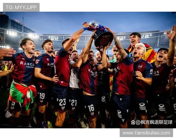 莱万伤愈回归参与全队合练巴萨锋线迎利好力争本周复出战埃尔切